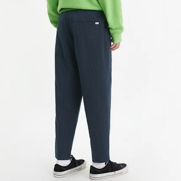 LEVI'S Premium Pull On Taper Pants Navy Blue Pinstripe Size S - Picture 2 of 16